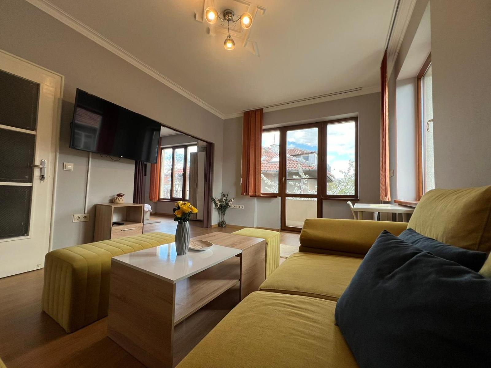 Rio Sunny 2Bdr Apt Near Ndk - Metro - Non-Stop Paid Public Parking Sofia Ngoại thất bức ảnh