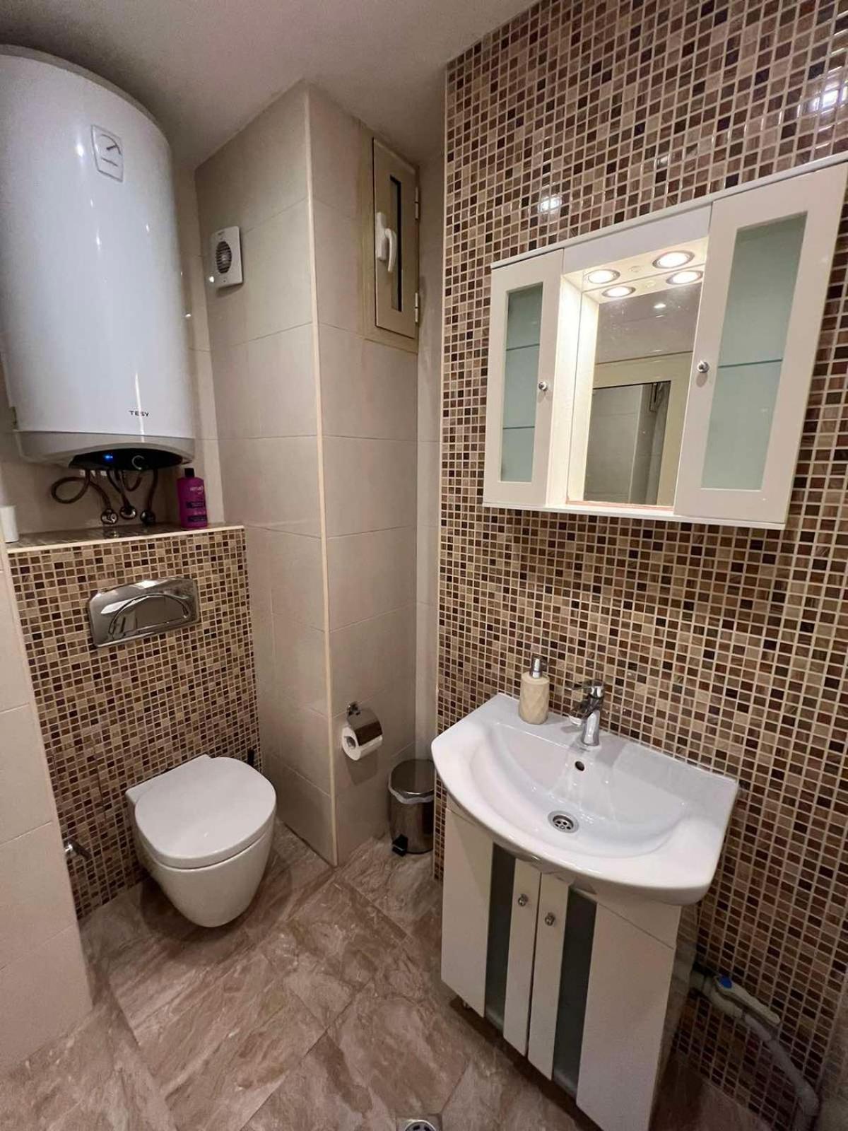 Rio Sunny 2Bdr Apt Near Ndk - Metro - Non-Stop Paid Public Parking Sofia Ngoại thất bức ảnh